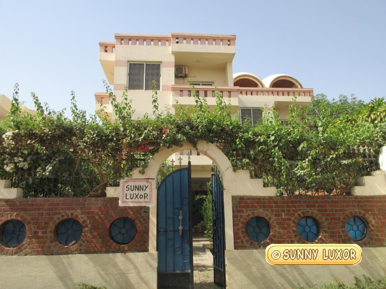 Appartamento Sunny Luxor Esterno foto